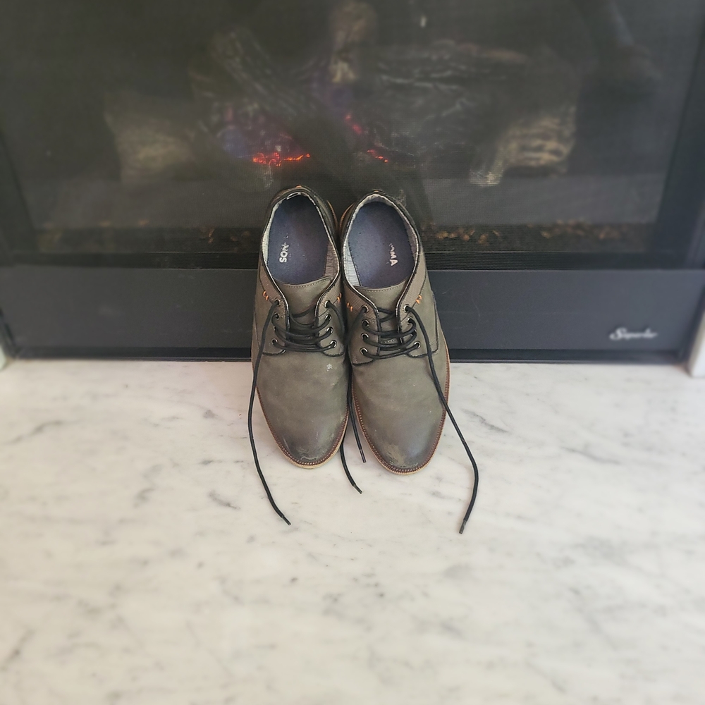 Sonoma Gray Oxford Shoes with Suede Finish
